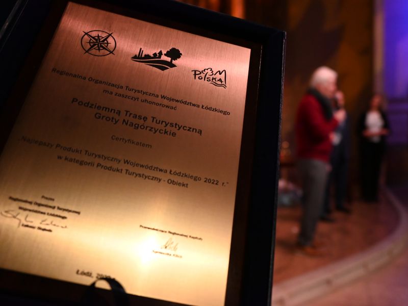 Na zdjęciu Certyfikat Regionalnej Organizacji Turystycznej Woj, Łódzkiego.